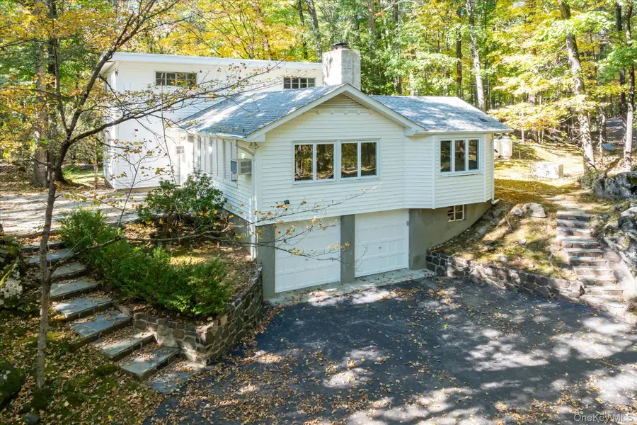 1471 Old Logging Road W, Yorktown Heights, NY 10598 - #2