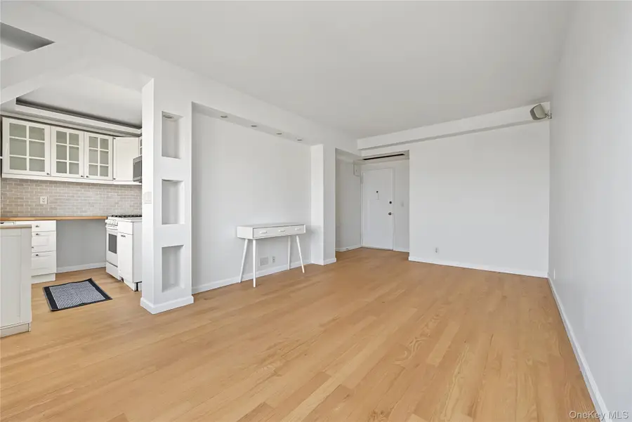 99-05 63rd Drive #14O, Rego Park, NY 11374 - #2