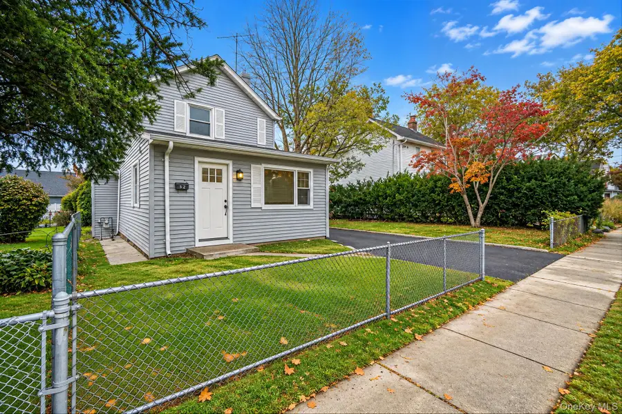 52 Coles Street, Glen Cove, NY 11542 - #3