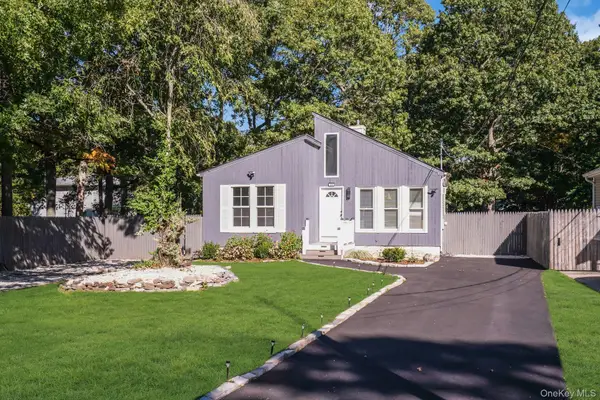 130 Auborn Avenue, Shirley, NY 11967