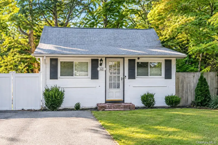 60 S Evergreen Drive, Selden, NY 11784 - #2
