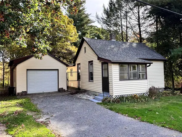25 Rymph Boulevard, Poughkeepsie, NY 12601
