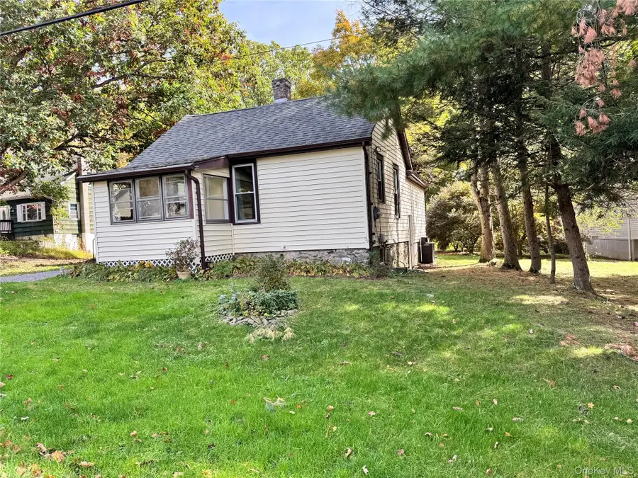 25 Rymph Boulevard, Poughkeepsie, NY 12601 - #2