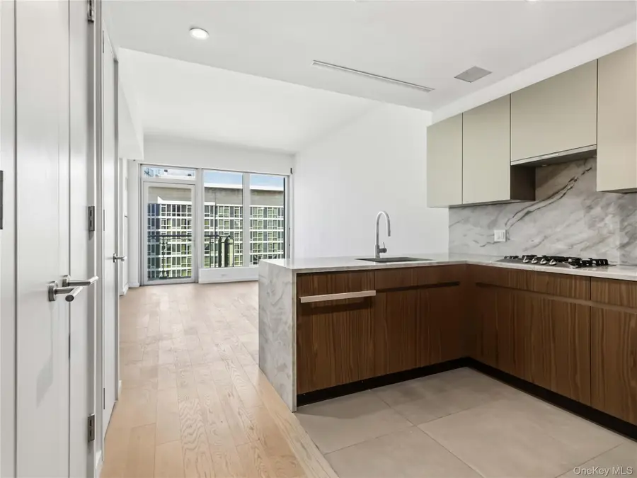 13327 39th Avenue #PHA, Flushing, NY 11354 - #2