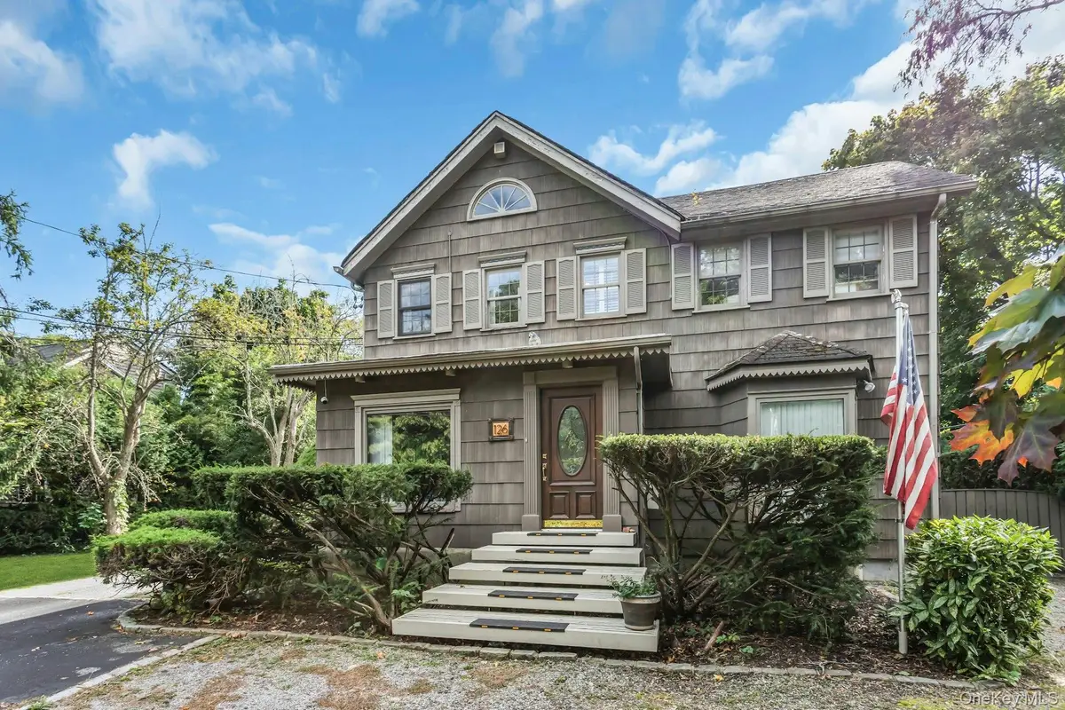 126 Harbor Hill Road, Roslyn Heights, NY 11577 - #1