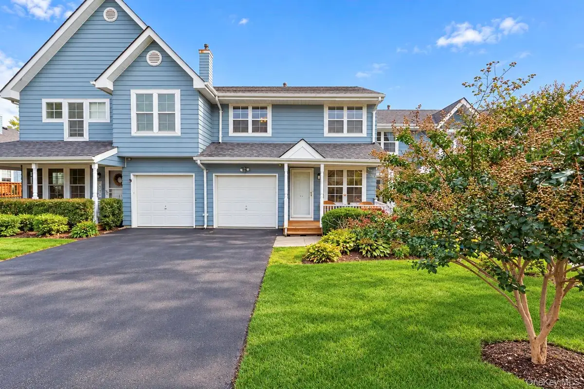 41 Maple Wing Drive, Central Islip, NY 11722 - #1