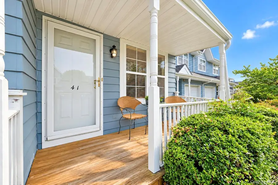 41 Maple Wing Drive, Central Islip, NY 11722 - #3