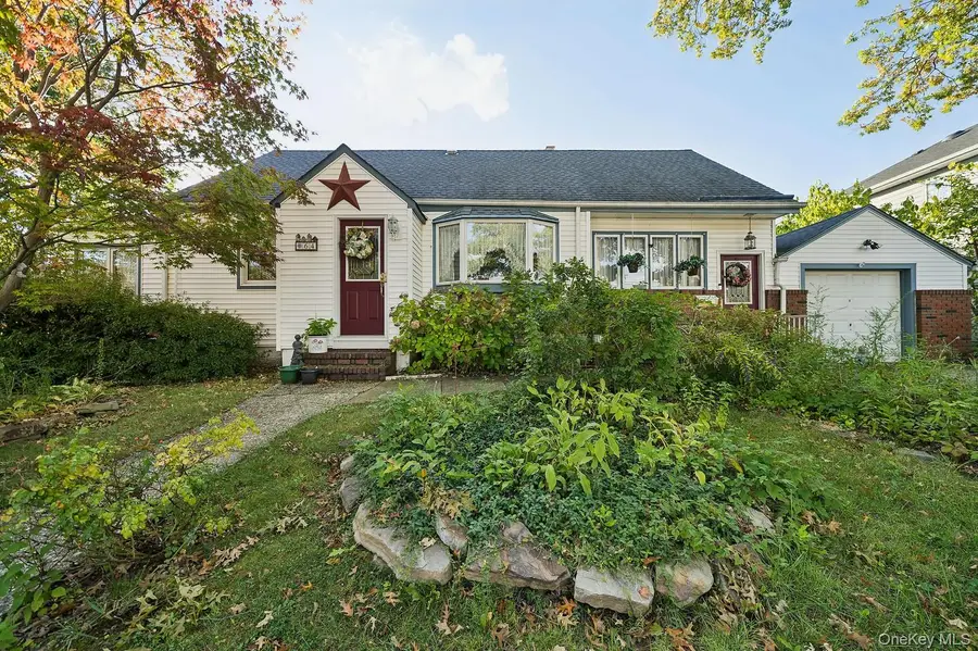 64 Collfield Avenue, Staten Island, NY 10302 - #2