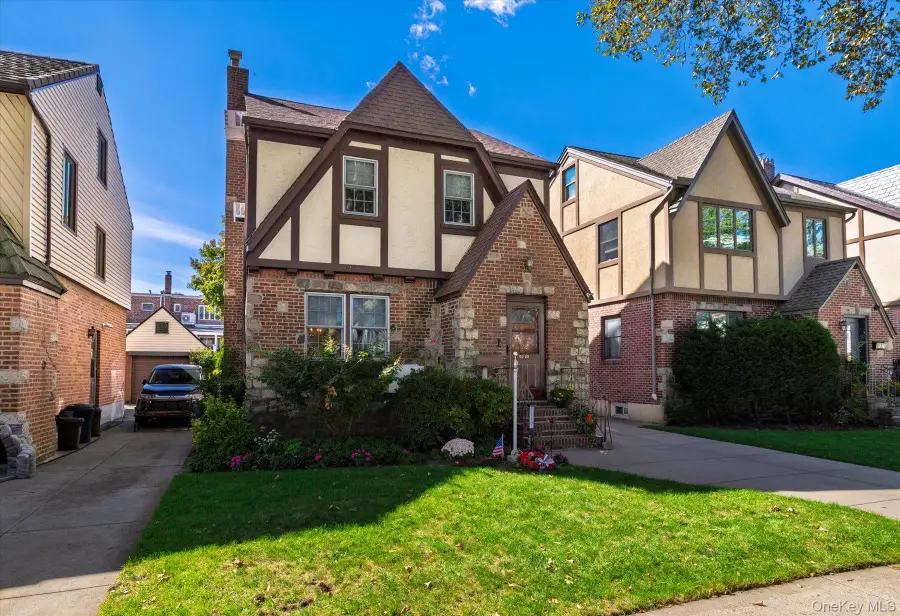 60-50 69th Lane, Maspeth, NY 11378 - #2