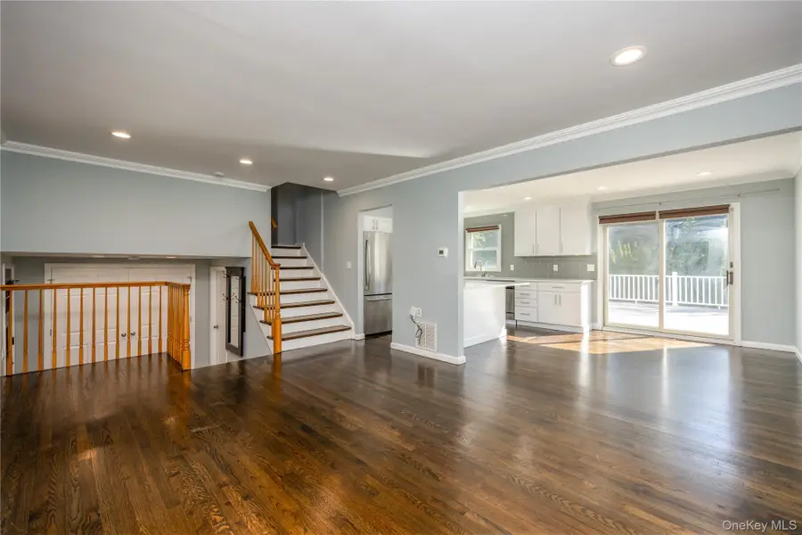 332 Fulle Drive, Valley Cottage, NY 10989 - #3