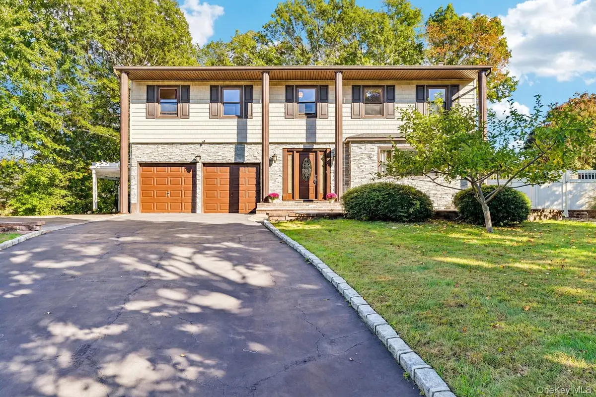 81 Twin Oaks Drive, Kings Park, NY 11754 - #1