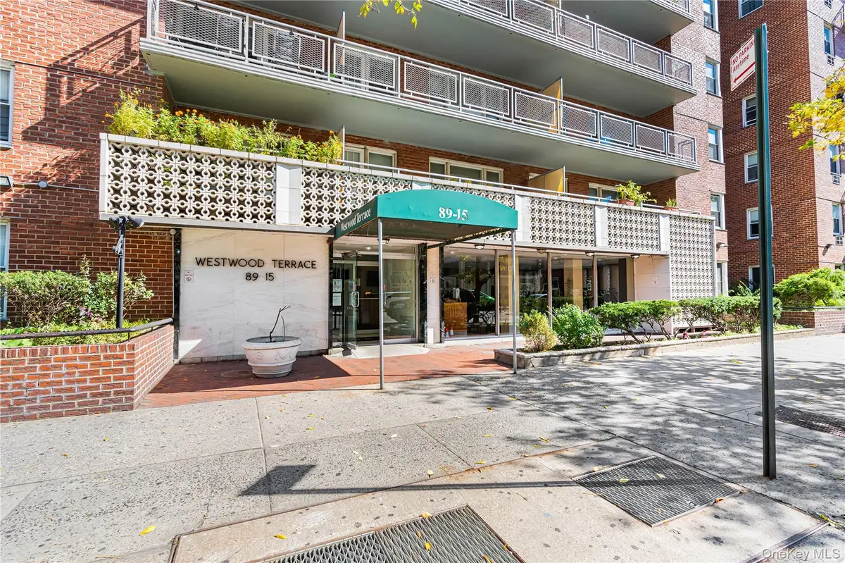 8915 Parsons Boulevard #11D, Jamaica, NY 11432 - #1
