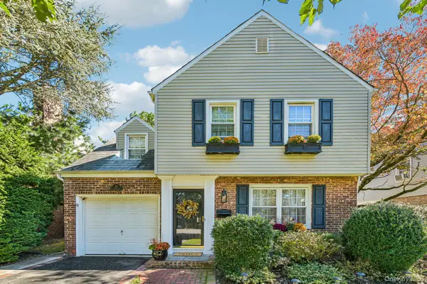 20 Revere Drive E, Floral Park, NY 11001