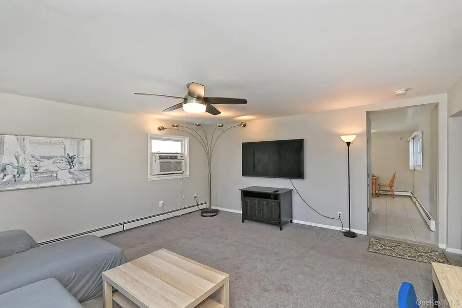 2086 Washington Avenue, Seaford, NY 11783 - #2