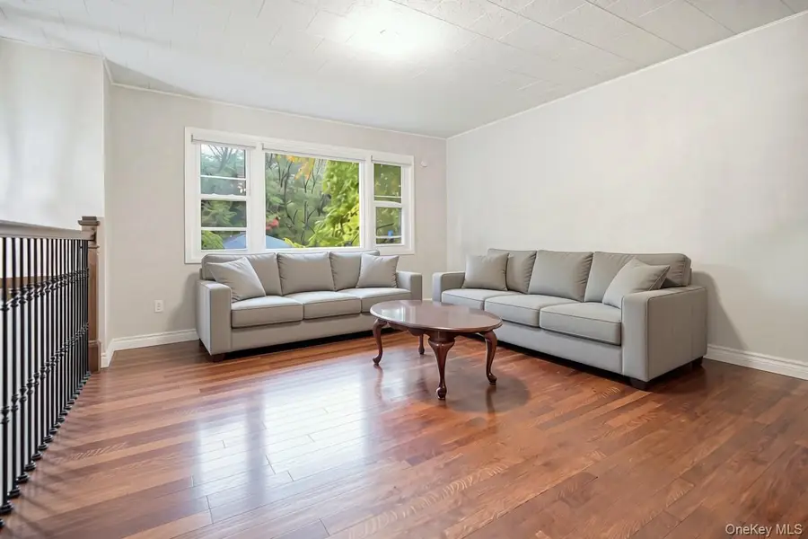 49 W Burda Place, New City, NY 10956 - #3