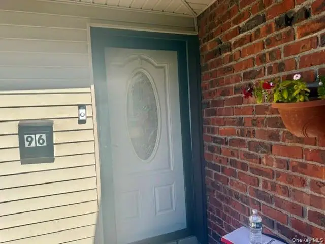 96 Feller Drive, Central Islip, NY 11722 - #3