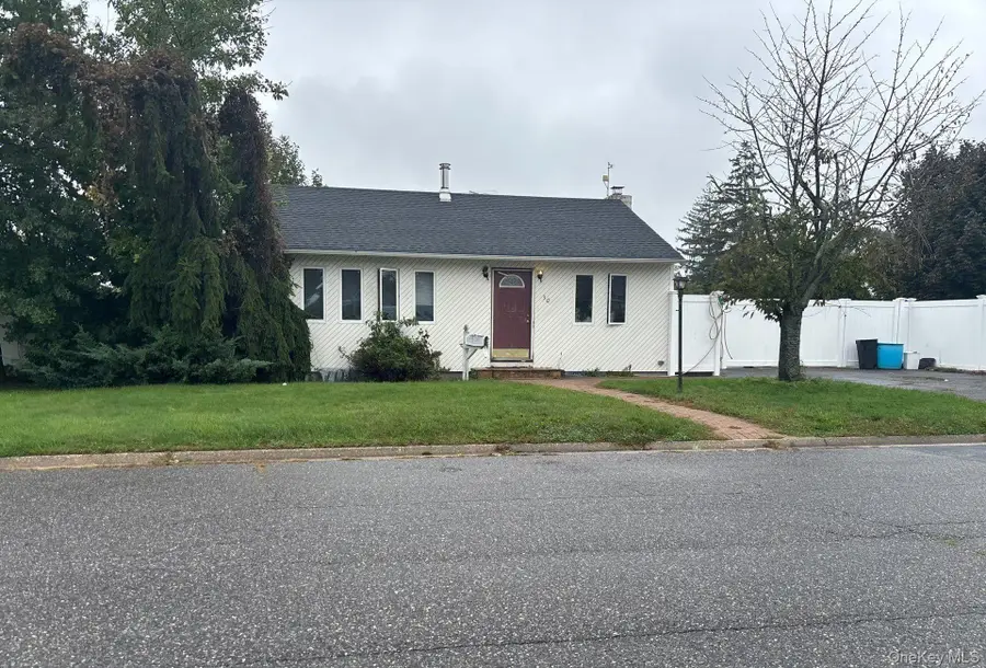 30 Jenkins Avenue, North Babylon, NY 11703 - #2