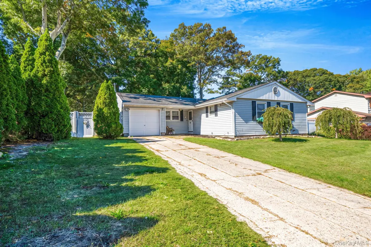 12 Mountain Street, Ronkonkoma, NY 11779 - #1