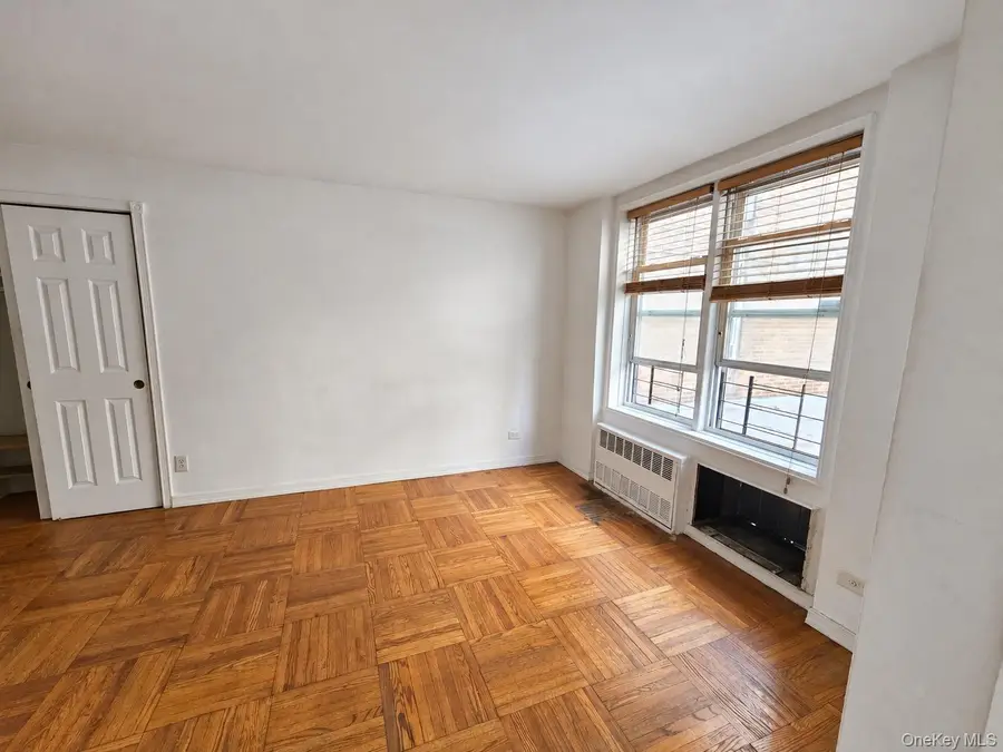 1332 Metropolitan Avenue #2A, Bronx, NY 10462 - #3