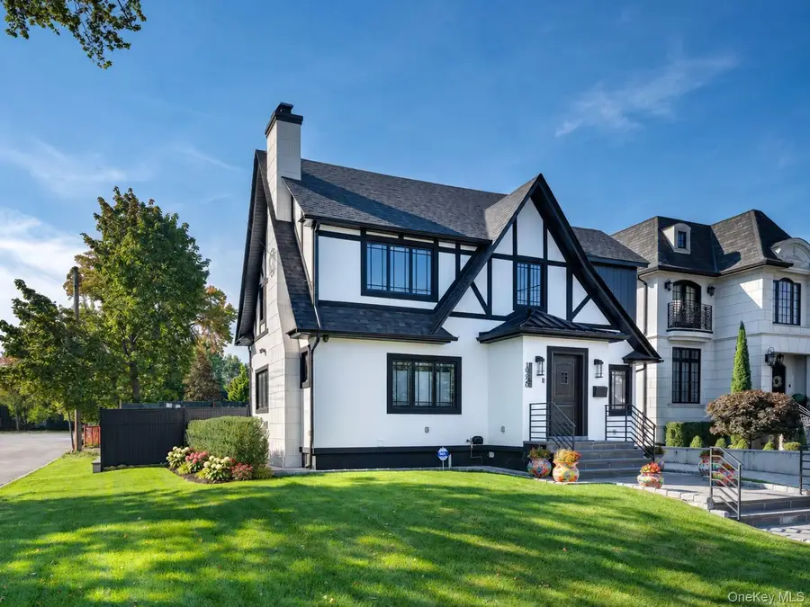 16420 Cryders Lane, Beechhurst, NY 11357 - #2