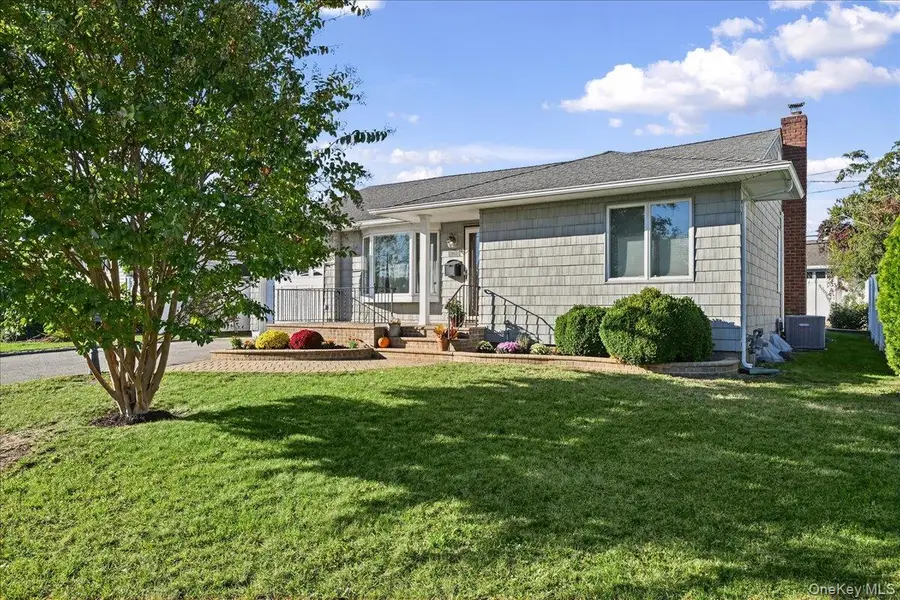 3209 Mark Alan Drive, Wantagh, NY 11793 - #2