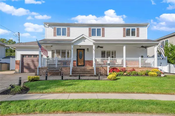 85 N Walnut Street, Massapequa, NY 11758