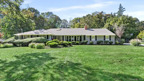 49 Salem Ridge Drive, Huntington, NY 11743