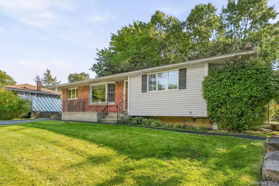 7 Woodridge Drive, Garnerville, NY 10923 - #2