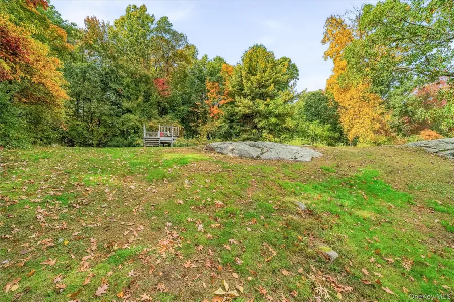 27 Apple Street, Sloatsburg, NY 10974 - #3