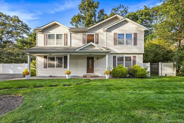 61 Delamere Street, Huntington, NY 11743
