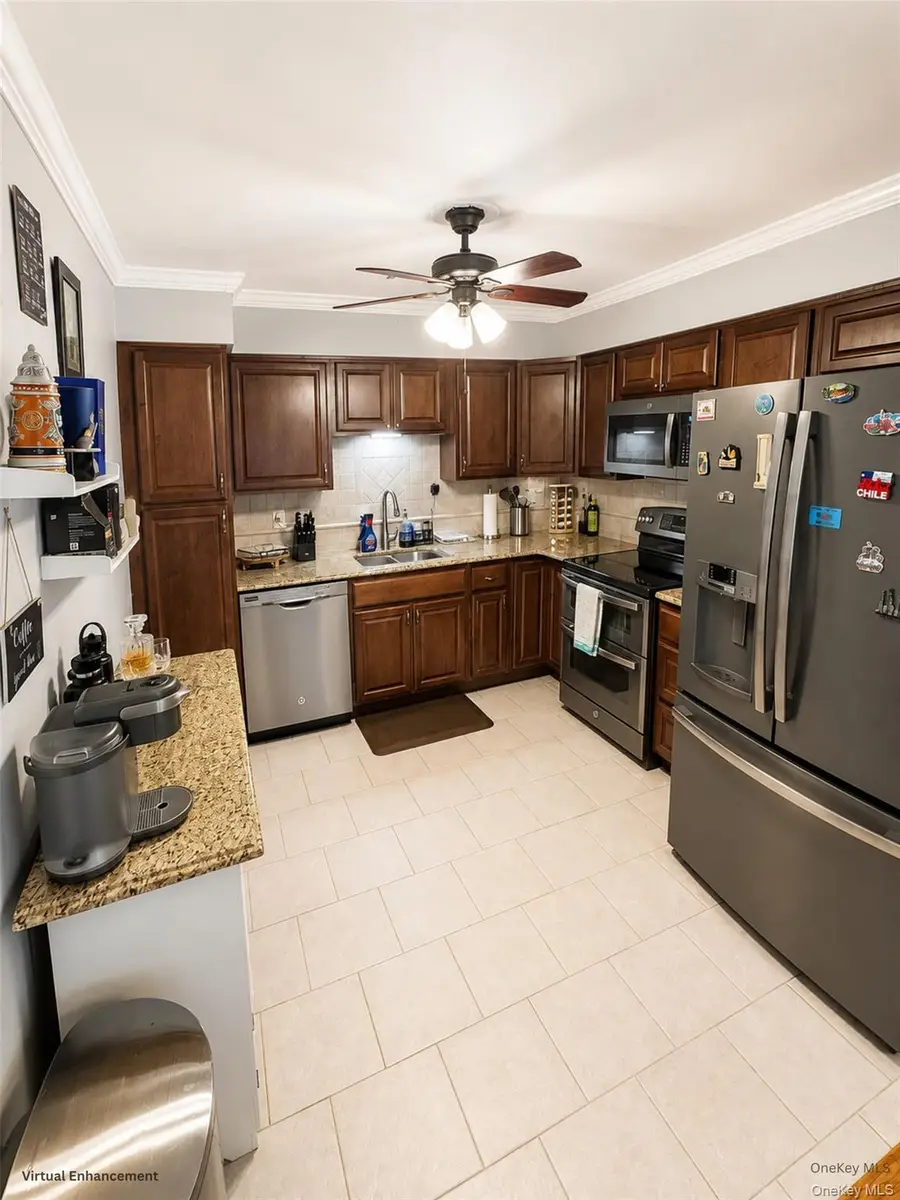 175 Main Avenue #149, Wheatley Heights, NY 11798 - #3