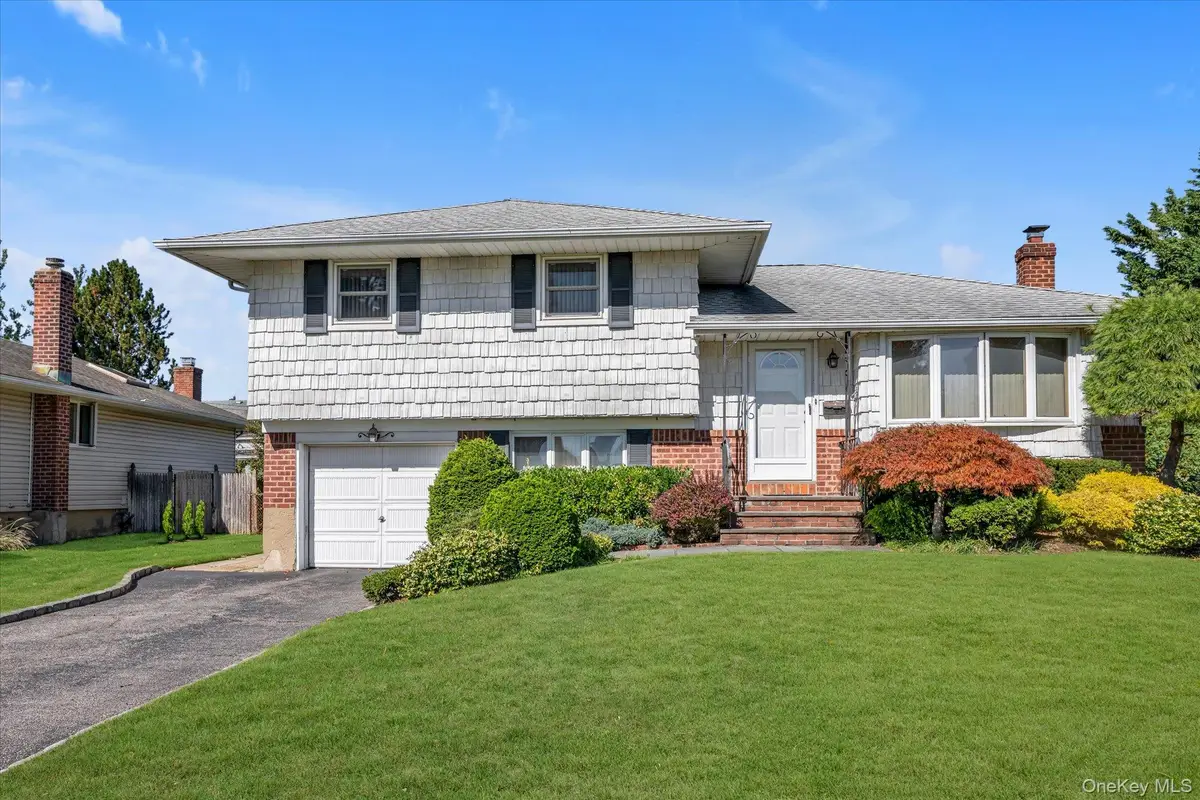 5 Lane Avenue, Plainview, NY 11803 - #1
