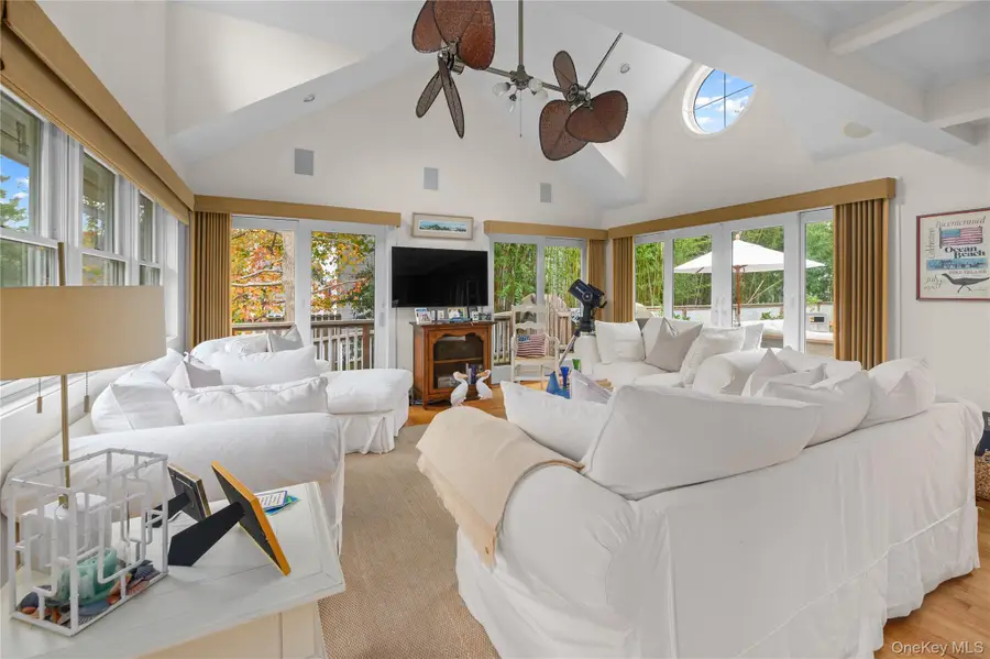 35 Gale Avenue, Seaview, NY 11770 - #2