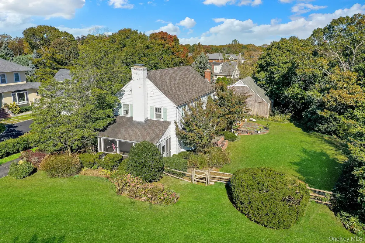 80 Concourse E, Brightwaters, NY 11718 - #1