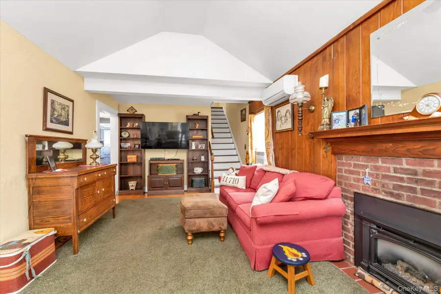 2483 Hicks Street, Bellmore, NY 11710 - #3