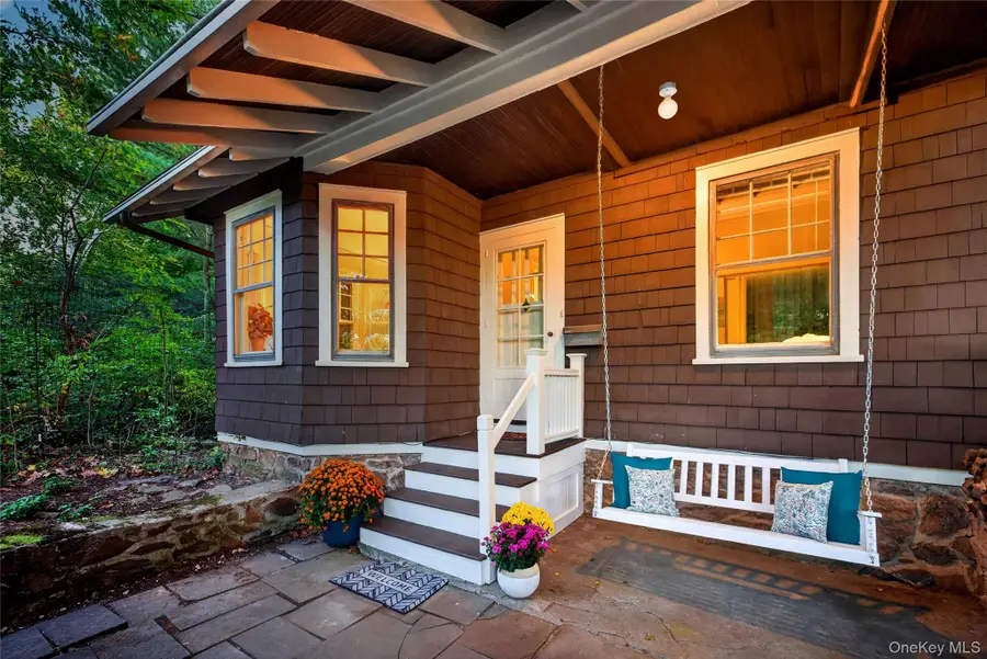 34 Chestnut Drive, Hastings On Hudson, NY 10706 - #2