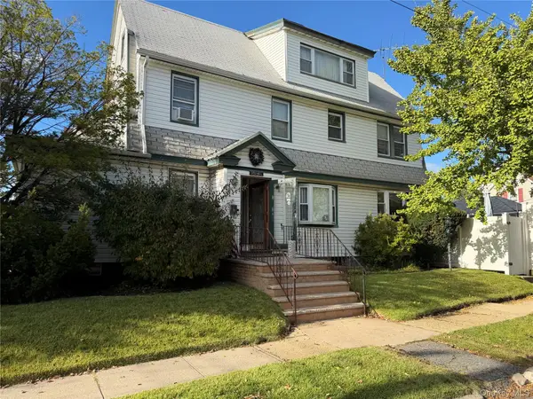 21701 91st Avenue, Queens Village, NY 11428