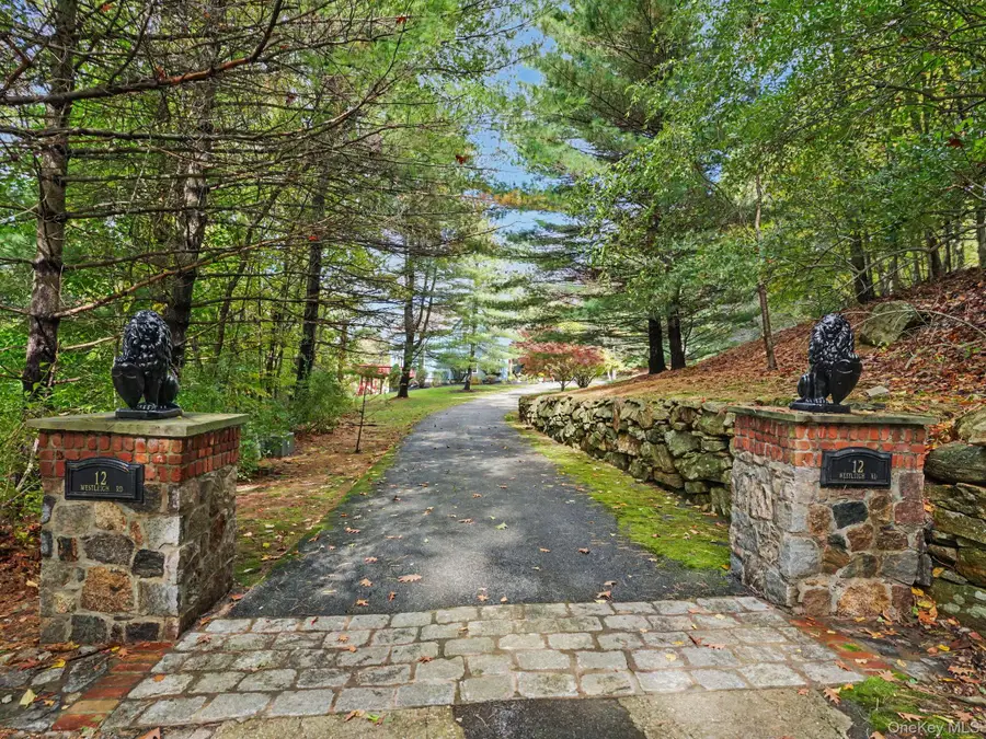 12 Westleigh Court, Carmel, NY 10512 - #2