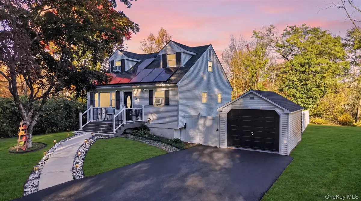 16 Lake Road, Suffern, NY 10901 - #1