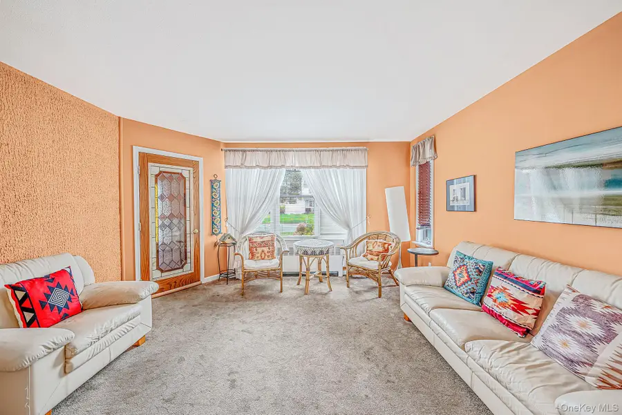 99 Deer Lake Drive, North Babylon, NY 11703 - #3