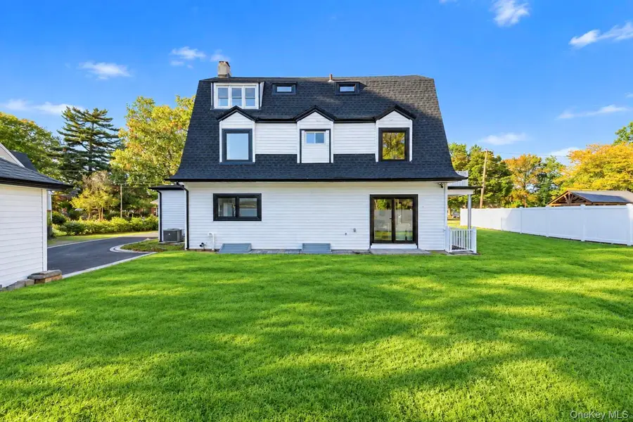460 Jefferson Street, Westbury, NY 11590 - #3