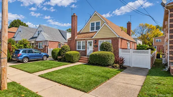 86-63 Musket Street, Bellerose Manor, NY 11427
