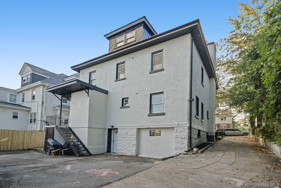 639 S 5th Avenue, Mount Vernon, NY 10550 - #2