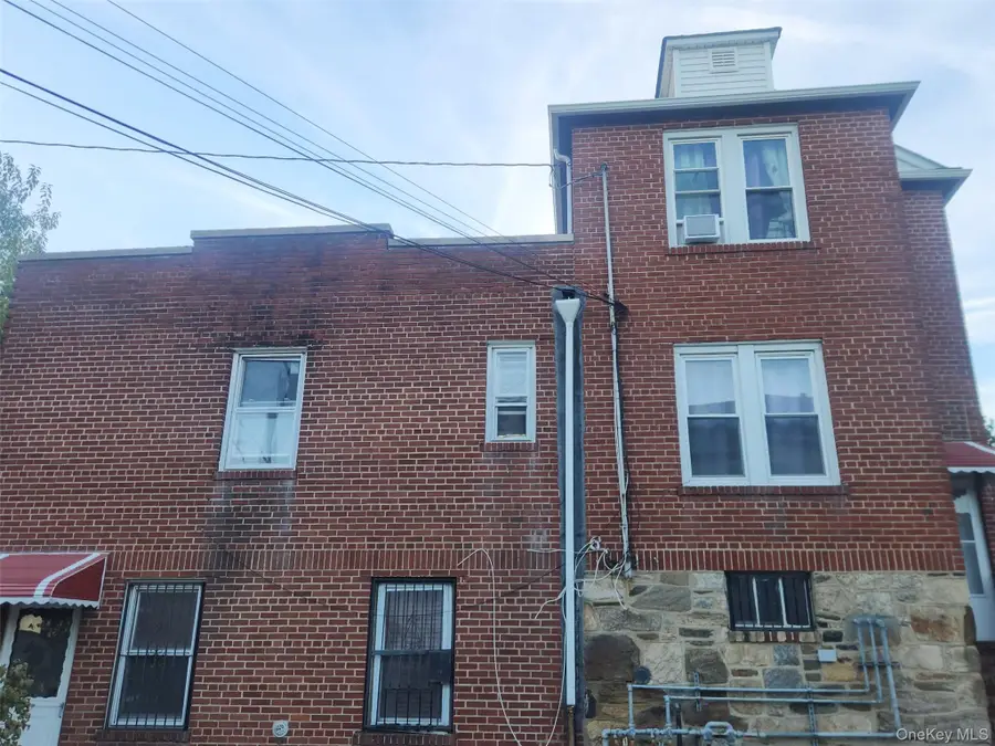 859 Penfield Street, Bronx, NY 10470 - #2