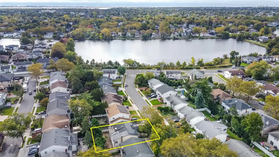 23 Gale Drive, North Woodmere, NY 11581 - #2