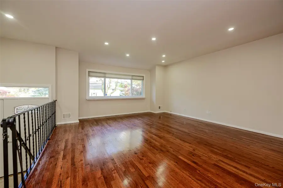 559 Leheigh Lane, Woodmere, NY 11598 - #3