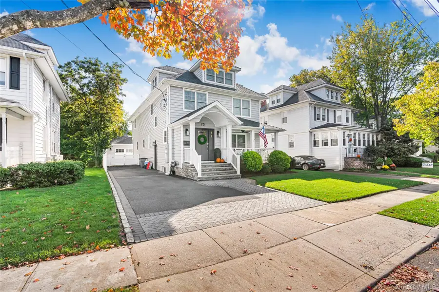 75 Liberty Avenue, Rockville Centre, NY 11570 - #2