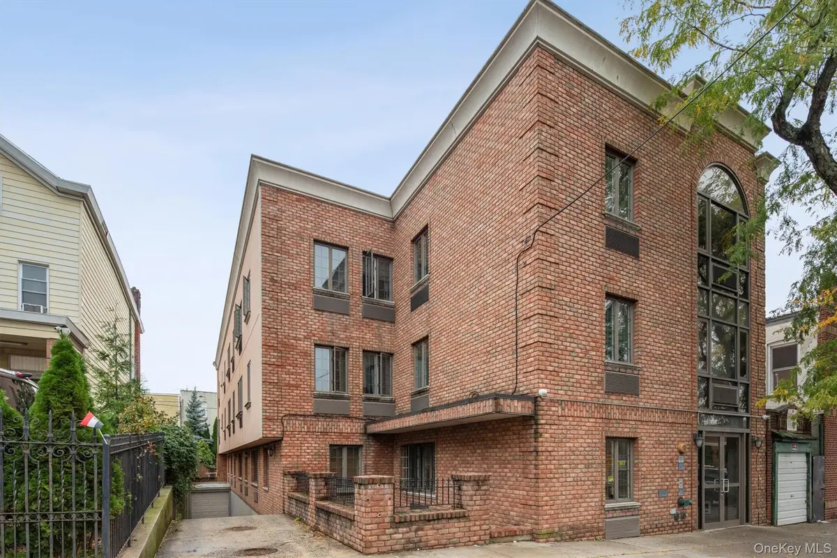 62-48 60th Place #1C, Ridgewood, NY 11385 - #1