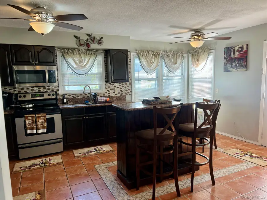 138 Mason Street, Hempstead, NY 11550 - #2
