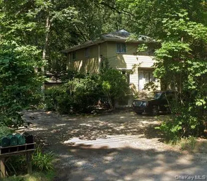 84 Radio Avenue, Miller Place, NY 11764 - #2